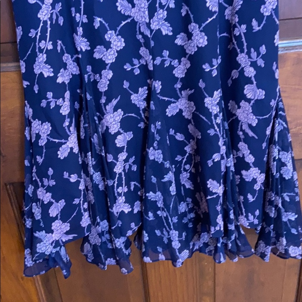 Silk designer dress! - Picture 6 of 8